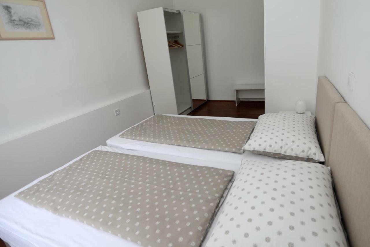 Apartman Cinkopan Pula Ngoại thất bức ảnh