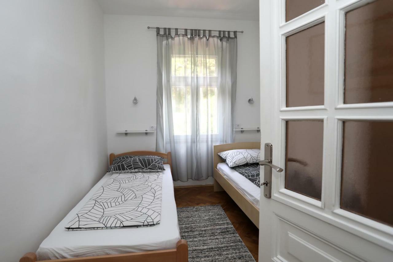 Apartman Cinkopan Pula Ngoại thất bức ảnh